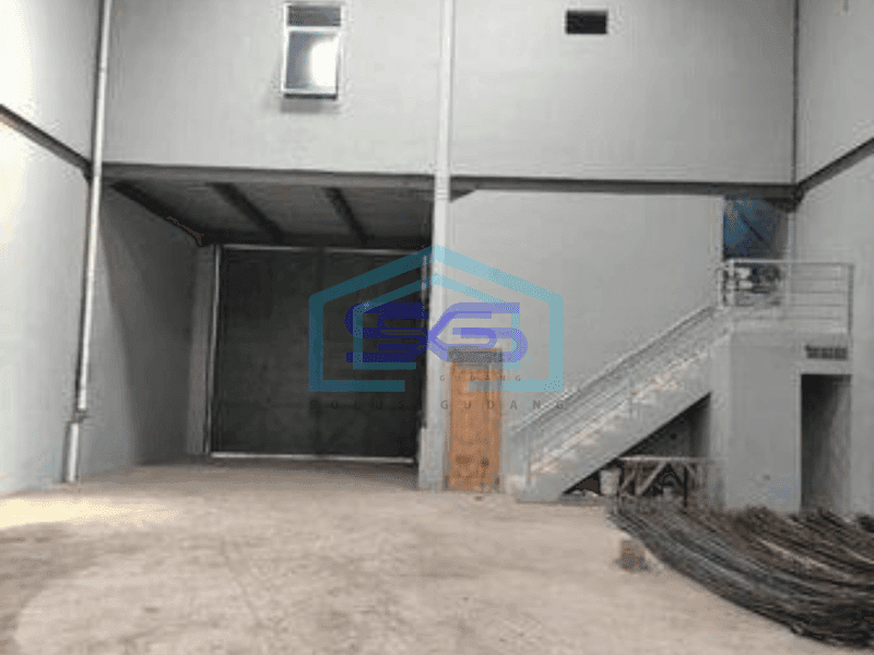 Gudang disewakan teluk naga