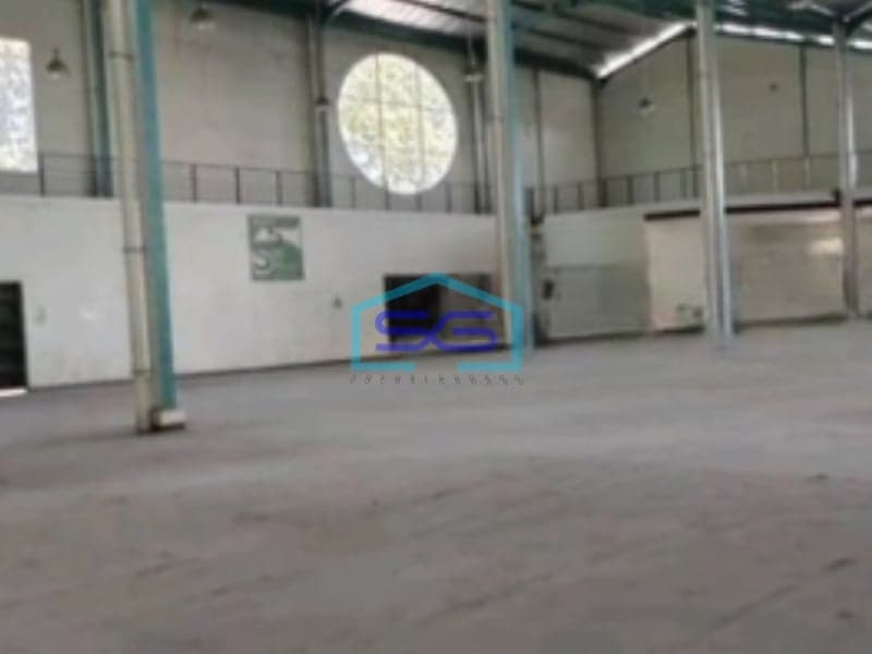 Disewakan Gudang Ada Kantor Luas Tanah  5373 m² Lokasi di Surabaya