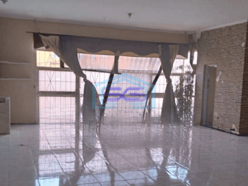 Disewakan ruko di pusat kota mojokerto