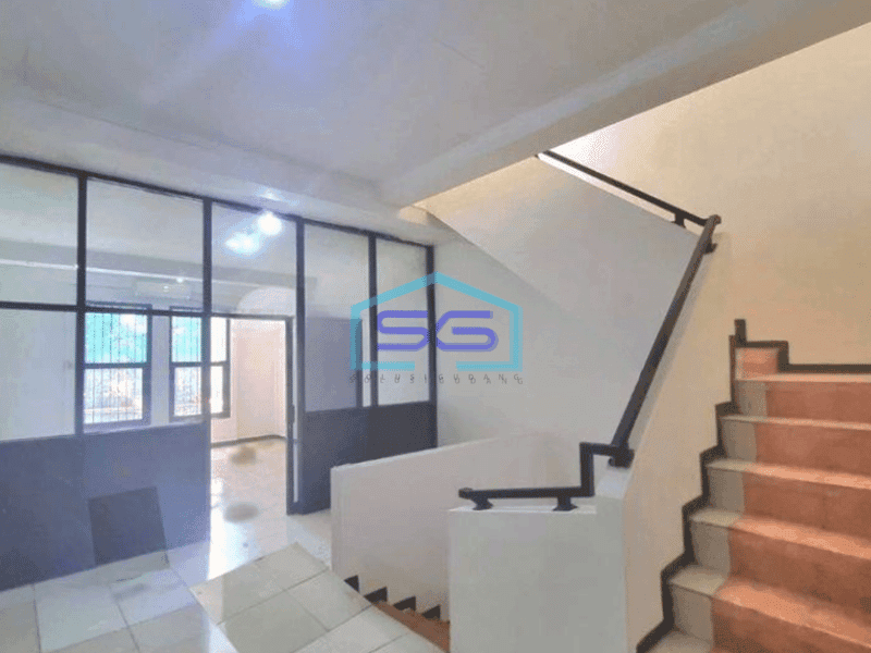 Disewakan Ruko Peta Strategis Mainroad Bandung LB 175m2 Dekat Tol Pasirkoja