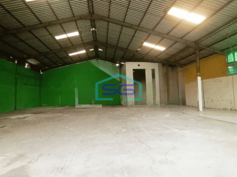 Disewakan Gudang di Daerah Simongan , Semarang LT 800m2 Bebas Banjir