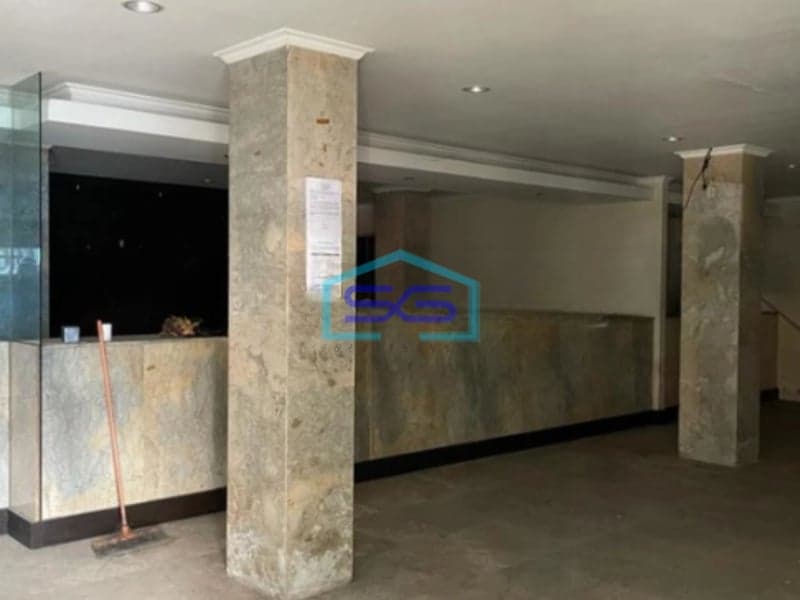 Disewakan Ruko 3 Lantai Ex Bank Hook di Semarang Tengah LB 828m2