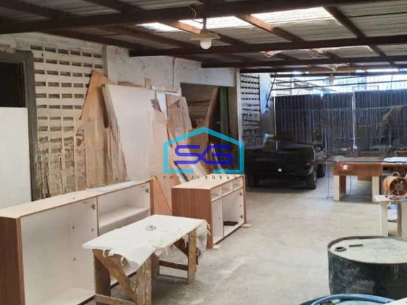 Dijual Gudang Luas Bangunan 700 m² Lokasi Semarang