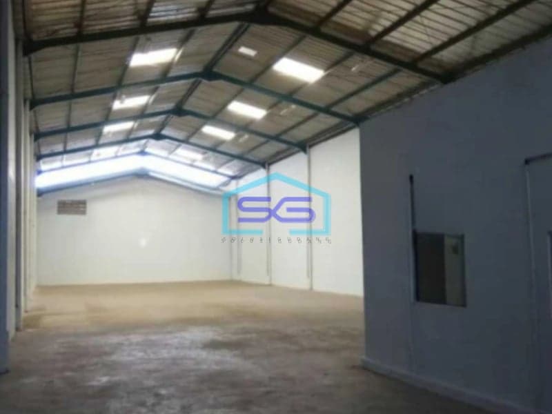 Disewakan Gudang Taman Tekno Bsd LB 900m² di Tangerang