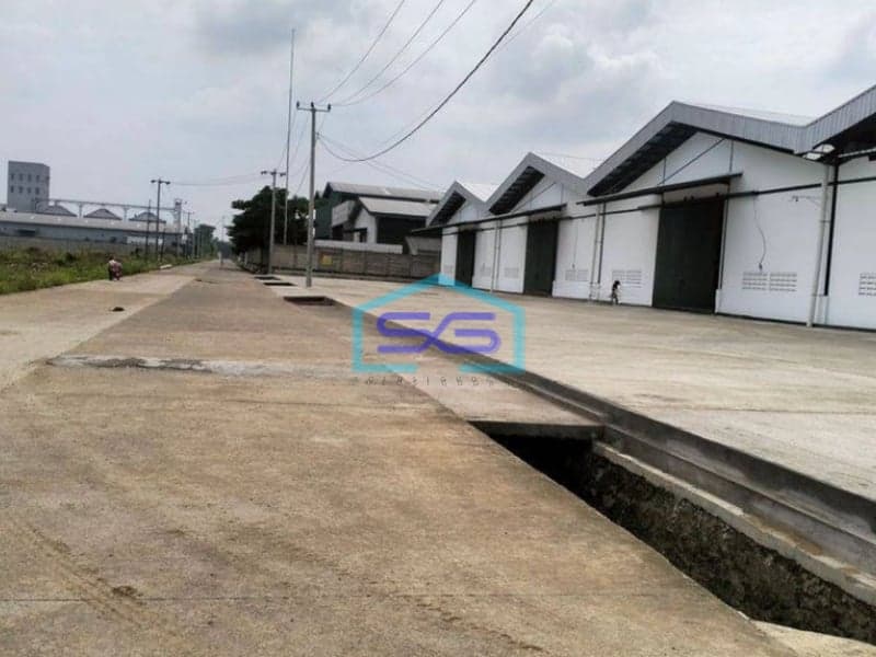 Disewakan Gudang Industri Siap Pakai Bagunan Baru Dapat Akses 40 Feet di Cikande Tangerang