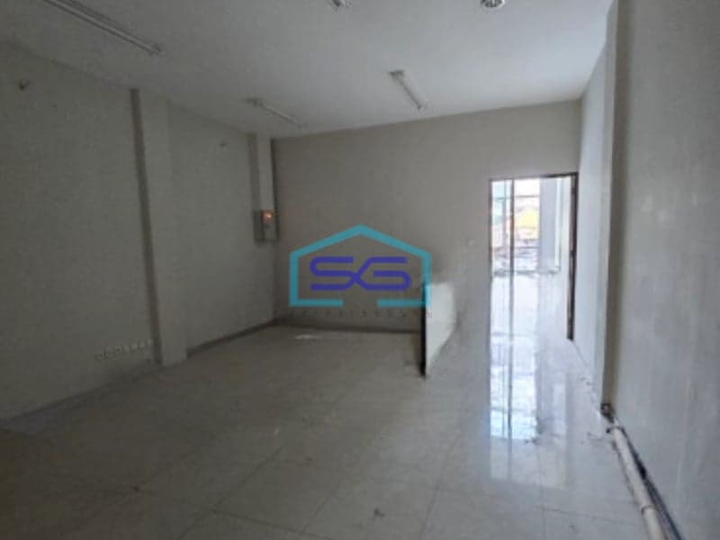 Dijual Ruko 3 lantai Bagus SHM Luas Tanah 214m2 di Jl Sriwijaya Candisari Semarang