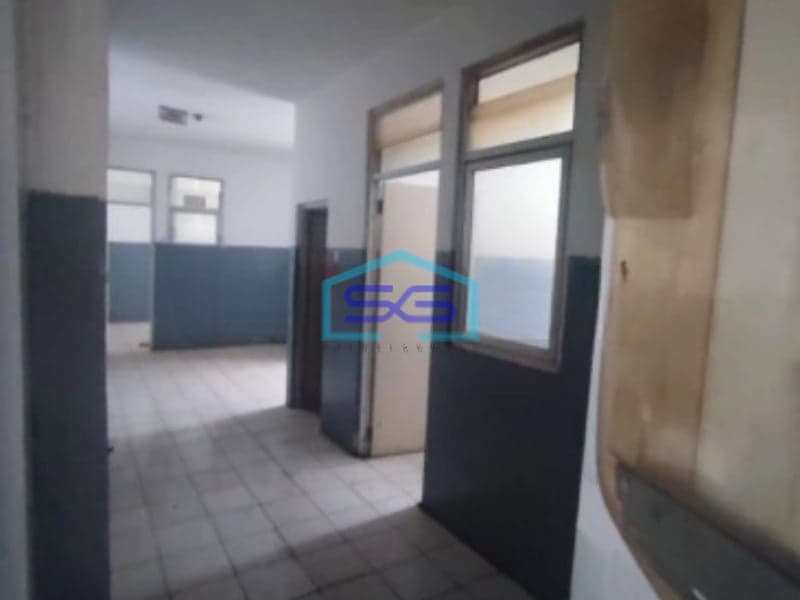 Dijual Gudang komersial Luas Tanah 844m2 di Serpong Tangerang Selatan