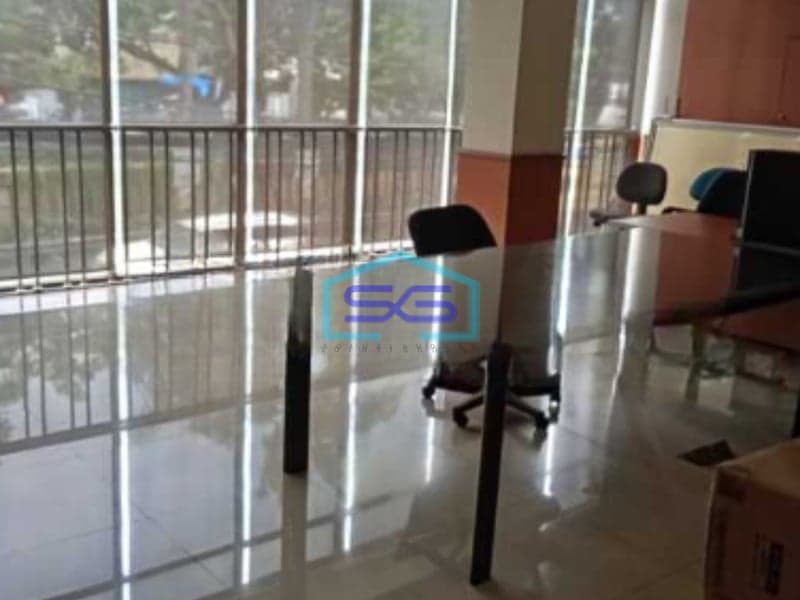 Disewakan Ruko Luas Bangunan  856 m² Lokasi di Cideng Jakarta Pusat