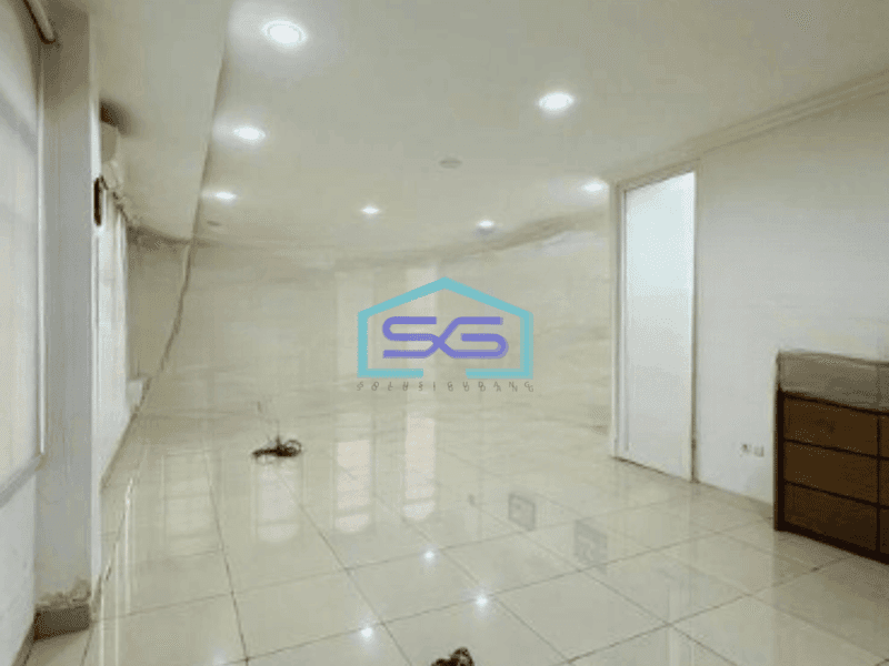 Disewakan Ruko Luas Bangunan  360 m² di Green Lake City Jakarta Barat