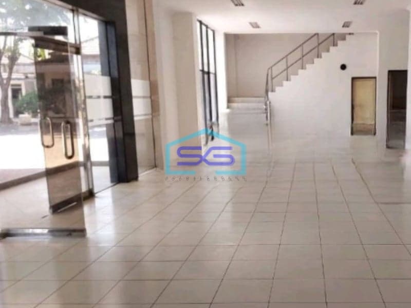 Disewakan Gudang Area Parkir Luas Lokasi Surabaya Jawa Timur Luas Tanah 13000 m²