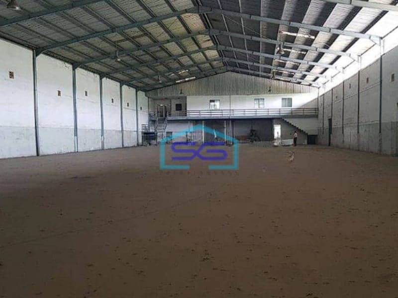 Disewakan Gudang Siap Pakai Posisi Hook Akses Kontainer di Kawasan Industri Jababeka 1 Cikarang Bekasi LB 2000m2