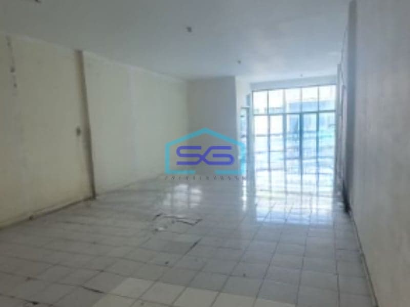 Dijual Ruko 3 Lantai Luas Bangunan  180 m² Lokasi di Pantai Indah Kapuk Jakarta Utara