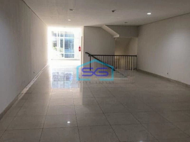 Disewakan Ruko Ada Lift di Pademangan Jakarta Utara LB 345m2