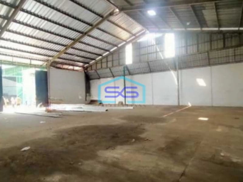 Disewakan Gudang Luas Bangunan 430m2 di Cipondoh Tangerang Siap Huni