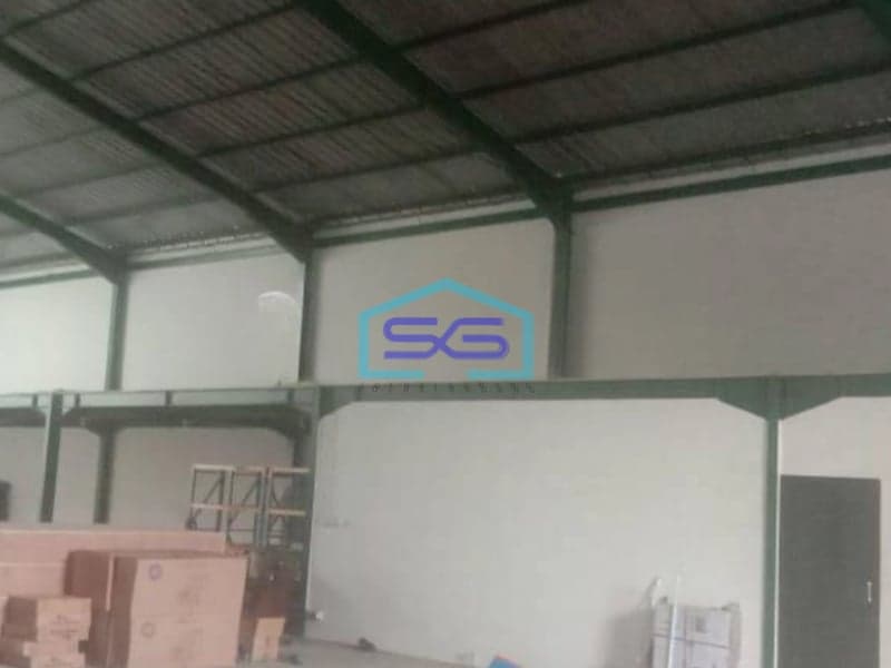 Disewakan Gudang Bagus Siap Pakai Baru di Gudang Kavling Dpr Cipondoh Tangerang LT 796m2