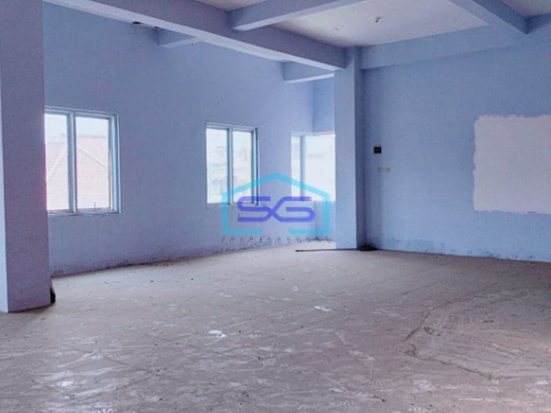 Dijual Ruang Usaha 3,5 Lantai di Area Lapangan Hatta Pusat Kota Palembang LB 405m2