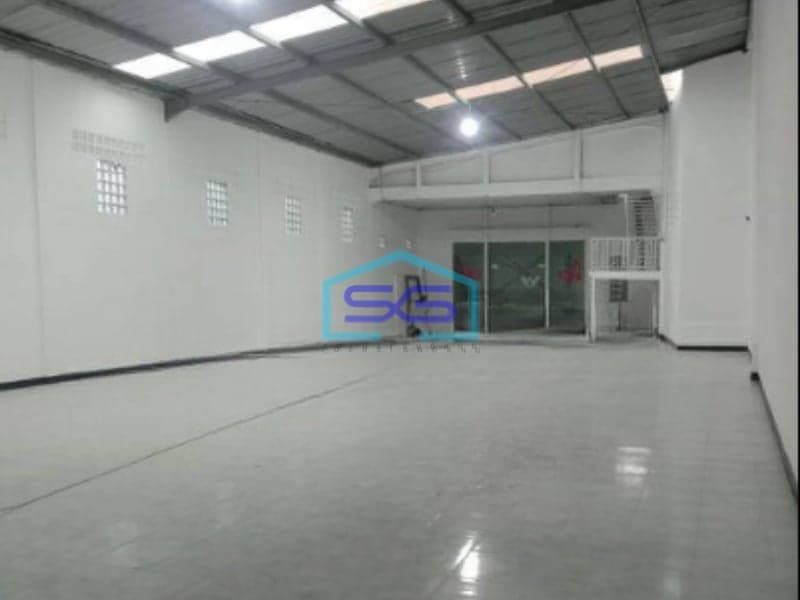 Dijual Gudang Baru Siap Pakai Luas Tanah  542 m²di Kutawaringin Bandung