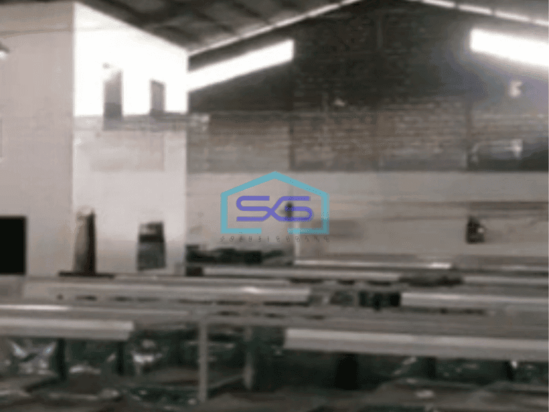 Disewakan Gudang Akses Container 20 Feet di Cikupa Tangerang Luas Tanah  2000 m²