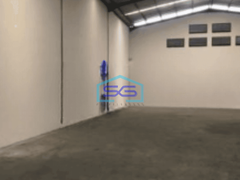 Dijual Gudang Luas Bangunan  576 m² Lokasi Bebas Banjir di Batu Ceper Tangerang
