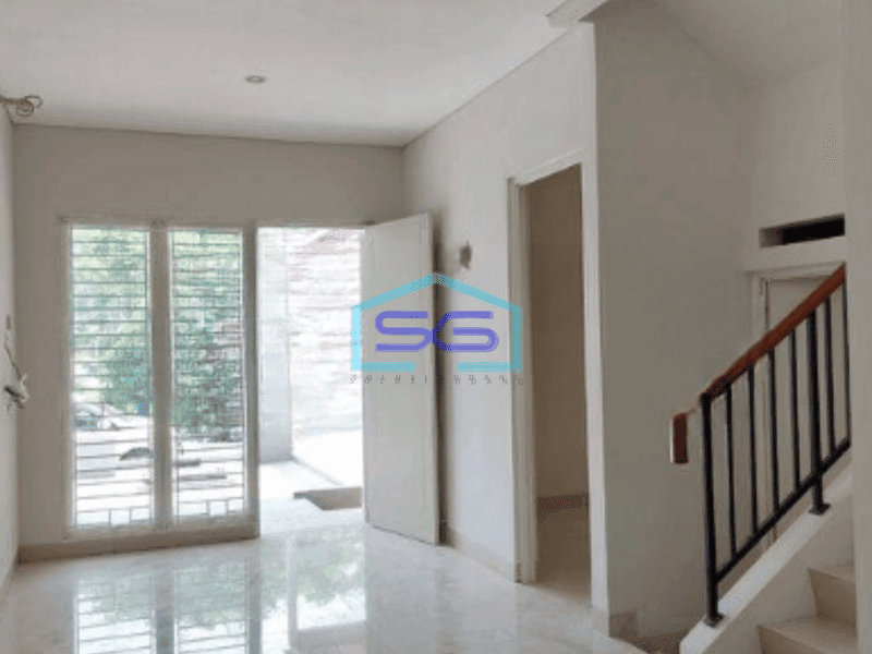 Disewakan Ruko Luas Tanah 330 m² Lokasi Sangat Strategis di Harapan Indah Bekasi