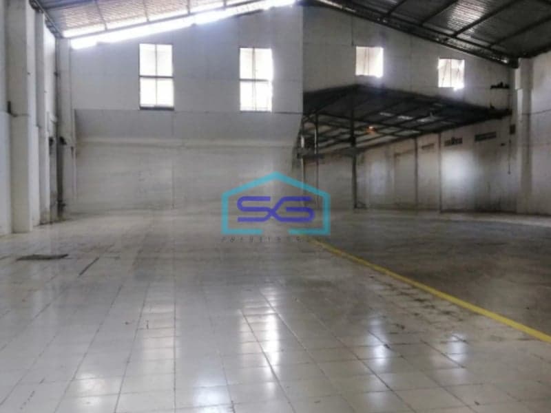 Disewakan Gudang Luas Bangunan 1440 m² Lokasi Mantrijeron Yogyakarta