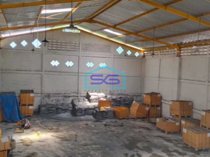 Disewakan Gudang Nol Jalan Tropodo Waru Sidoarjo Jawa Timur Luas Bangunan 420m2