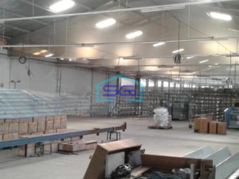 Dijual Gudang Luas Bangunan 5838 m²  Lokasi Bebas Banjir di Cengkareng Jakarta Barat