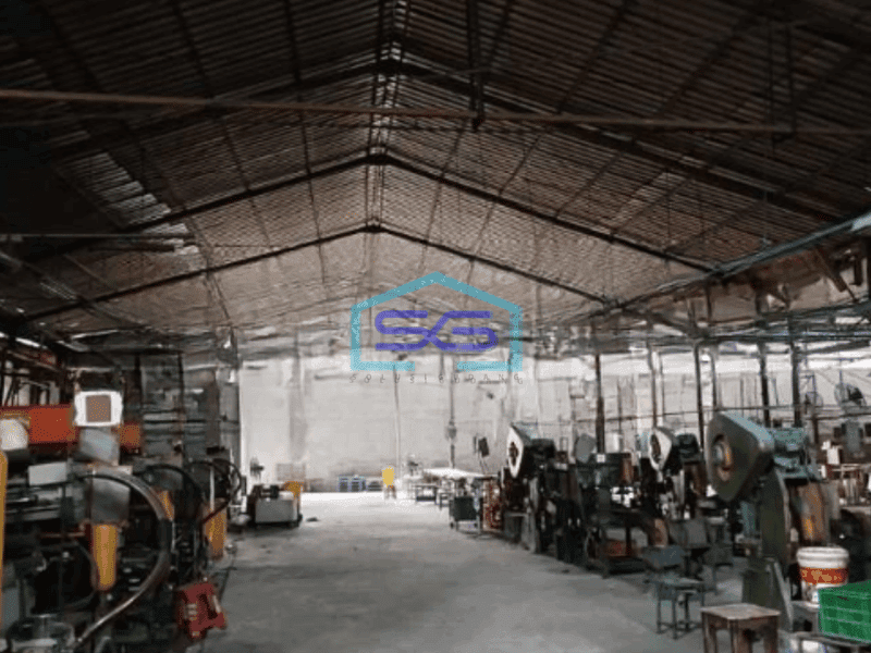 Dijual Gudang Luas Bangunan 3300 m² Ada Kantor di Cikupa Tangerang