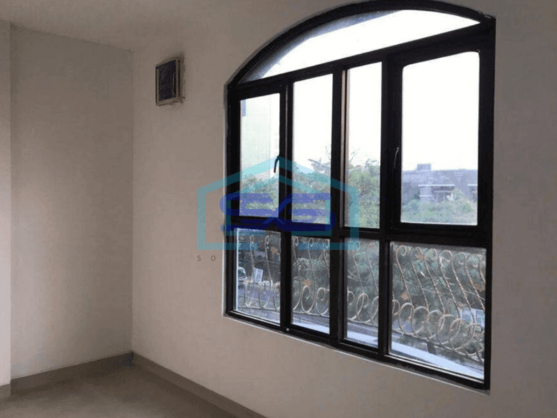 Ruko pinggir jalan Buncit raya mampang 3.5 lantai bisa parkir 4 mobil