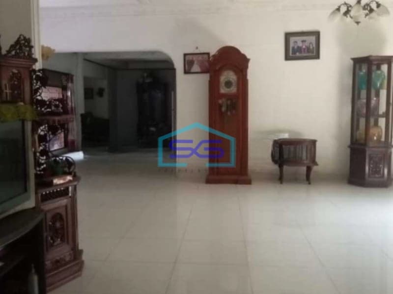 Disewakan Ruang Usaha di Daerah Ciputat Tangerang Selatan LT 900m2