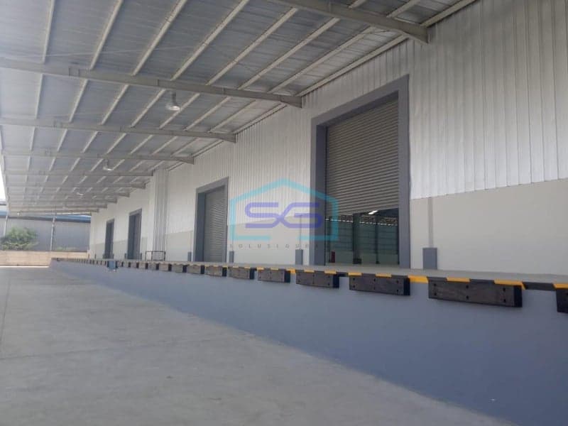 DISEWAKAN GUDANG BANGUNAN BARU DI CIKARANG