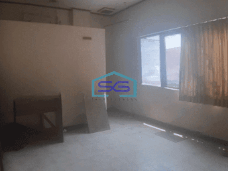 Dijual Ruko Luas Bangunan 300 m² di Gajah Mada Jakarta Pusat