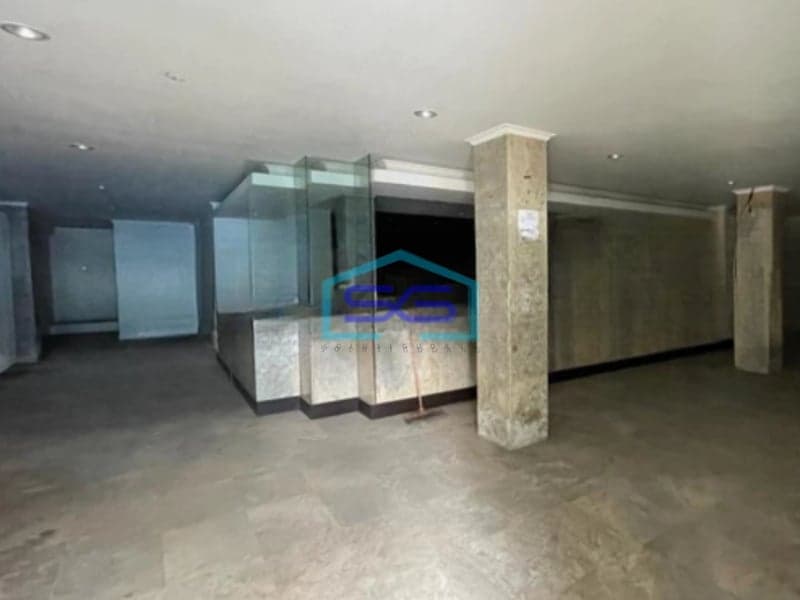 Dijual Ruko Luas Tanah  243 m² Lokasi Strategis di Semarang