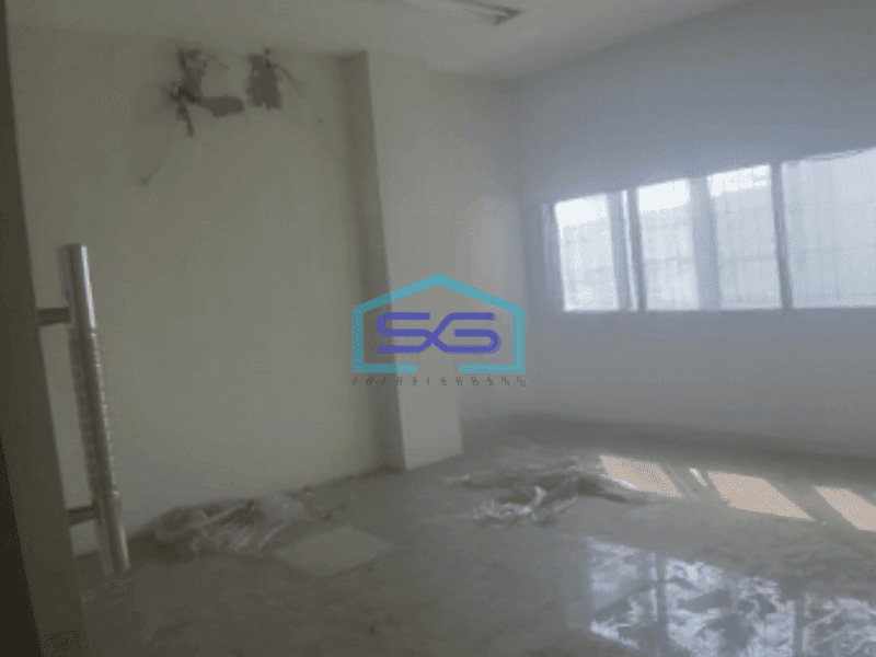 Disewakan Ruko di Tepi Jalan Raya Bandengan Jakarta Utara