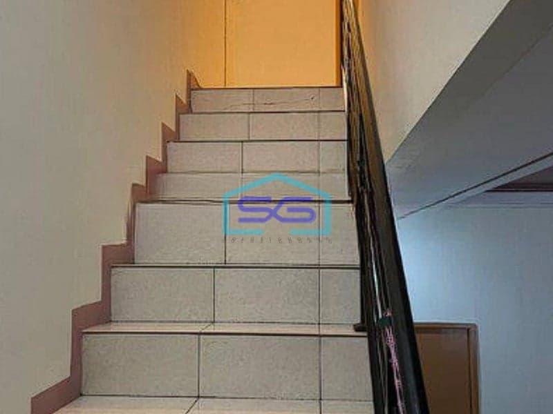 Dijual Ruko Strategis 3 Lantai, Bulevard Hijau , Harapan Indah Bekasi LB 133m2