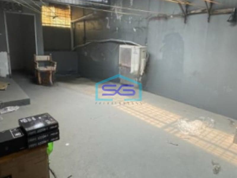 Dijual Ruko di Jelambar Jakarta Barat Bangunan 3 Lantai Luas Bangunan 160m2