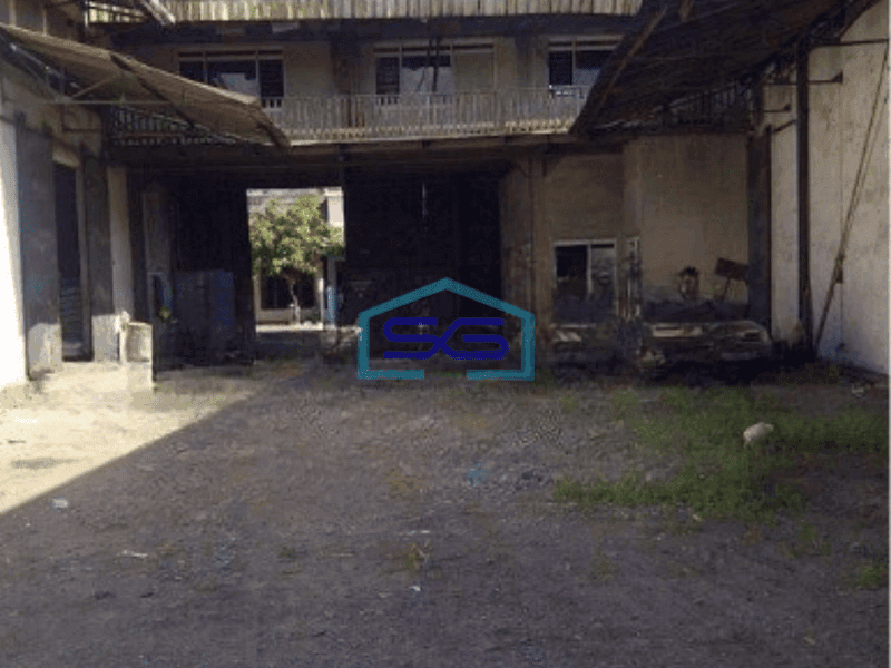 Dijual Gudang Luas Bangunan  3000 m² Akses Container 20 Feet di Perak Surabaya
