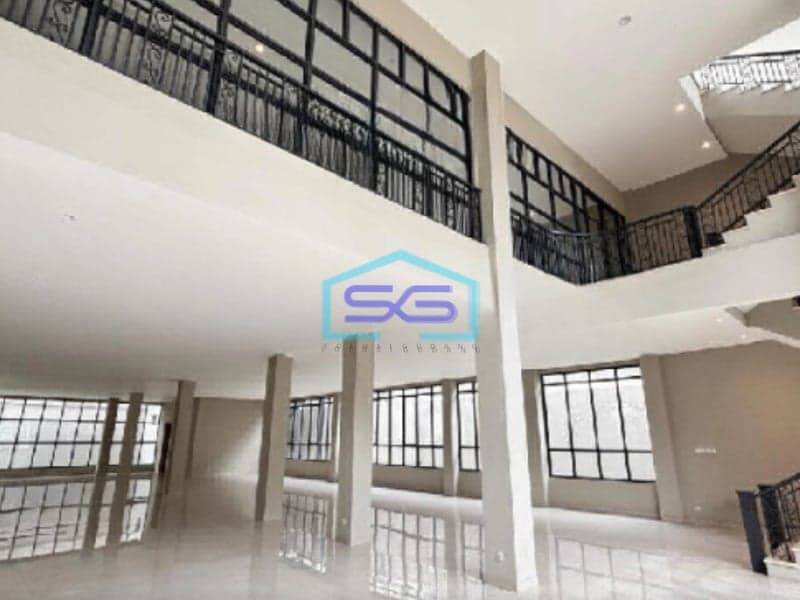 DIjual Kantor 3 Lantai Di Dago Mainroad Bagus Sangat Strategis Di Bandung Luas Bangunan  800 m²