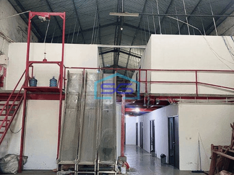 Dijual Gudang Margomulyo Permai Surabaya Saat ini Dipakai Sebagai Kantor 2 Lantai, Kondisi Rapi Bagus