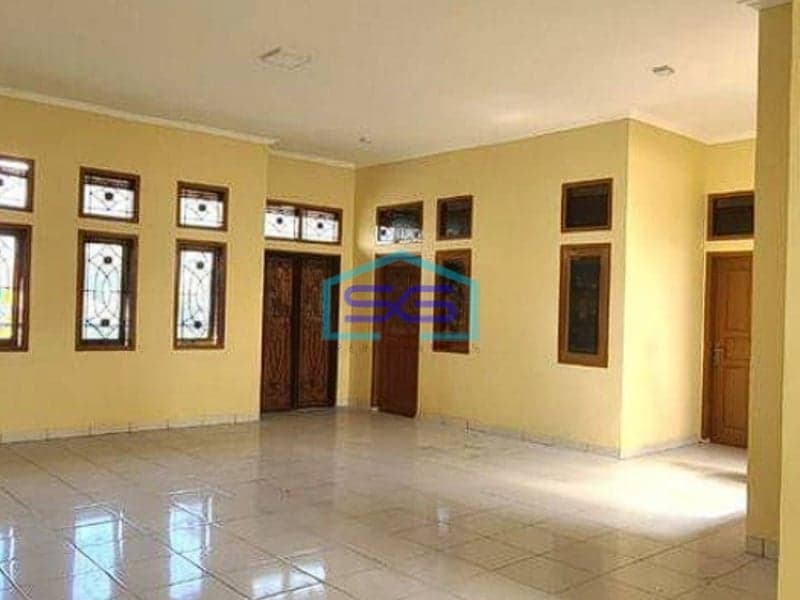 Disewakan Ruko Siap Pakai 2 Lantai Lokasi Strategis Jl. M. Toha Kota Bandung LB 200m2