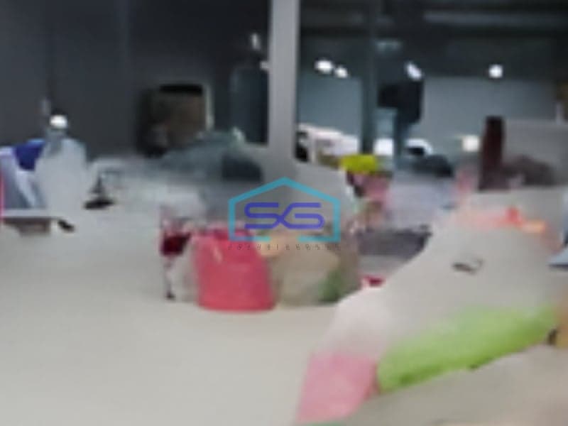 Dijual Hitung Tanah ! Gudang + Office di Jln Raya Bayur Tangerang Luas Tanah 1800m2