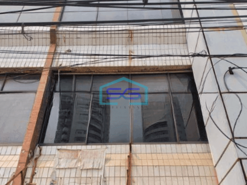 Disewakan Ruko 3 Lantai di Pinggir Jalan Raya Jembatan Dua Jakarta Barat