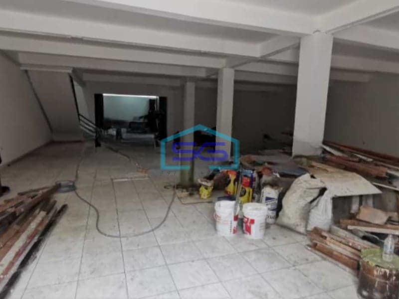 Dijual Ruko Wolter Monginsidi Ex Isuzu Gandeng 3 Lantai Luas Bangunan  816 m²