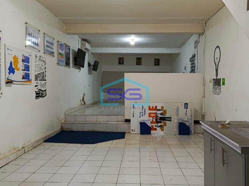 Dijual Ruko 3,5 Lantai Ex Bank di Bukit Besar Palembang Luas Bangunan 300m2