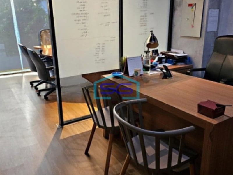 Dijual Mini Gedung Kantor Strategis Siap Pakai di Cilandak Barat di Jakarta Selatan LB 778m2