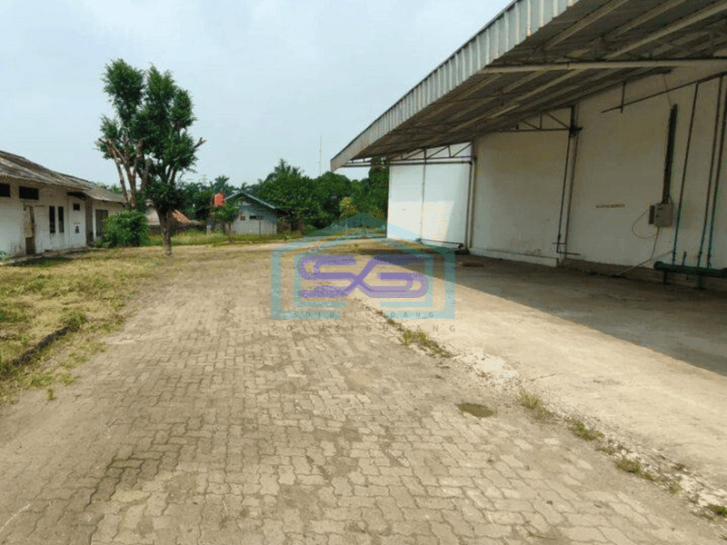 Dijual gudang eks pabrik pasar kemis kab Tangerang