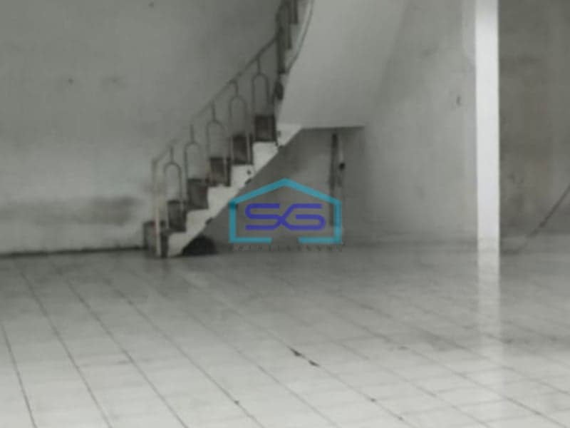 Disewakan Ruko Luas Bangunan 120 m² Lokasi Duren Sawit Jakarta Timur