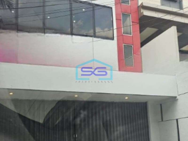 Disewakan Ruko Luas Tanah 200 m² Lokasi di Gambir Jakarta Pusat