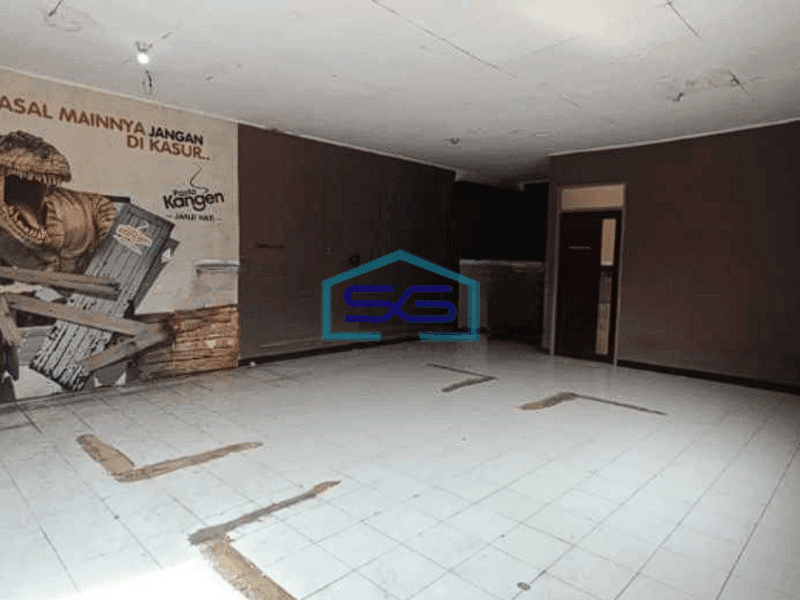 Disewakan Gudang dengan Lahan Luas Lengkap Dengan Kantor dan Meeting Room di Pengasinan Rawalumbu Bekasi