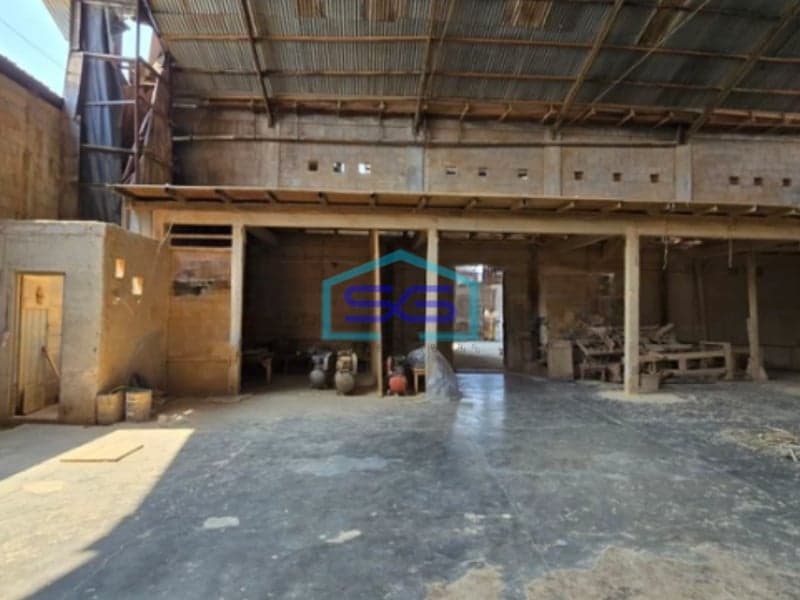 Dijual Gudang SHM Luas Tanah 1529m2 di Pedurungan Semarang Timur